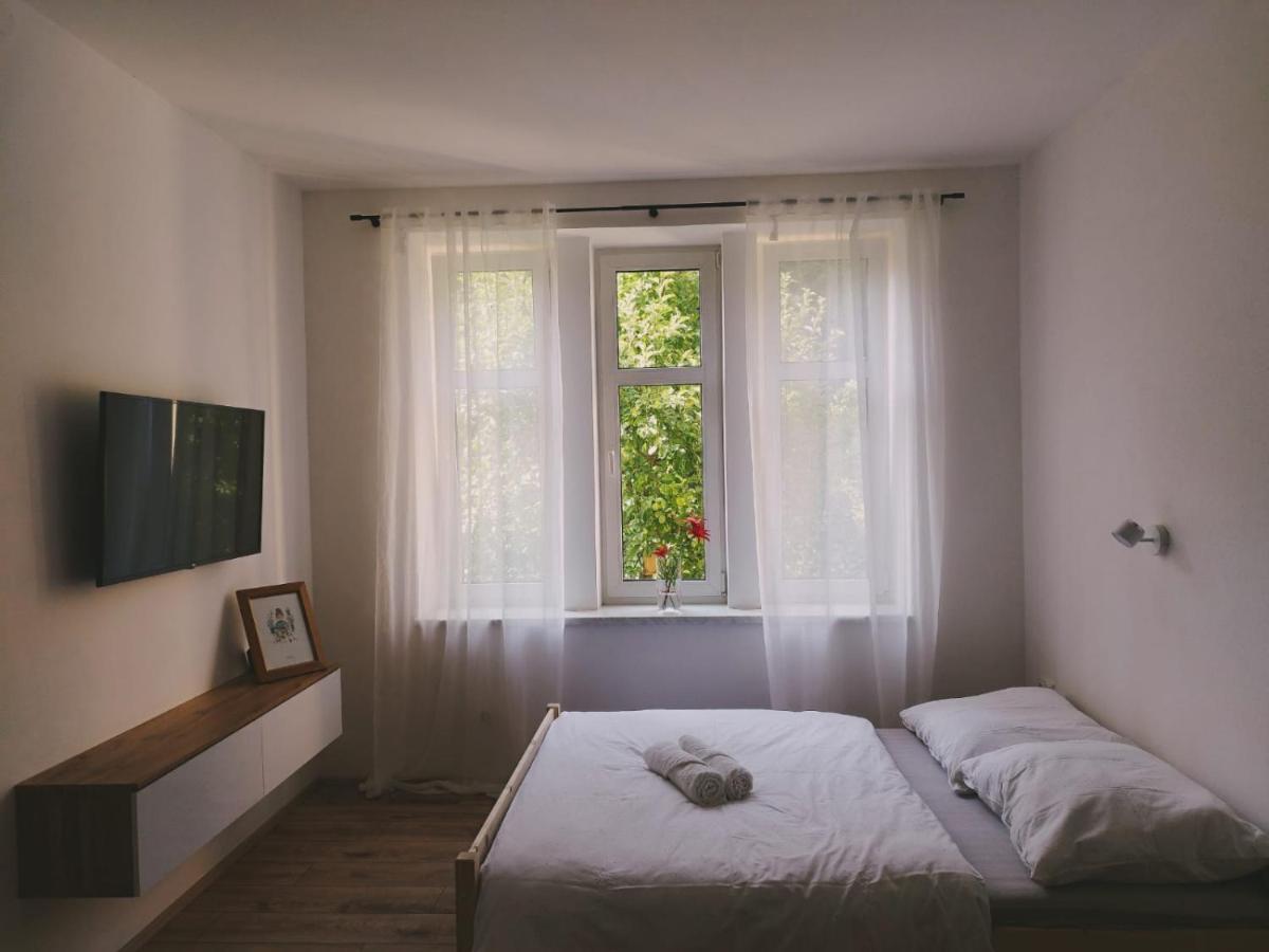 Schupplerova Vila Hostejn Экстерьер фото